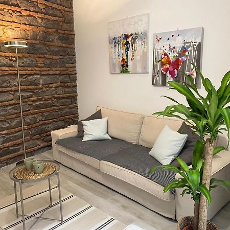 Apartment Alfonzetti-5 Min Walk To Central Train And Bus Station Catane Extérieur photo