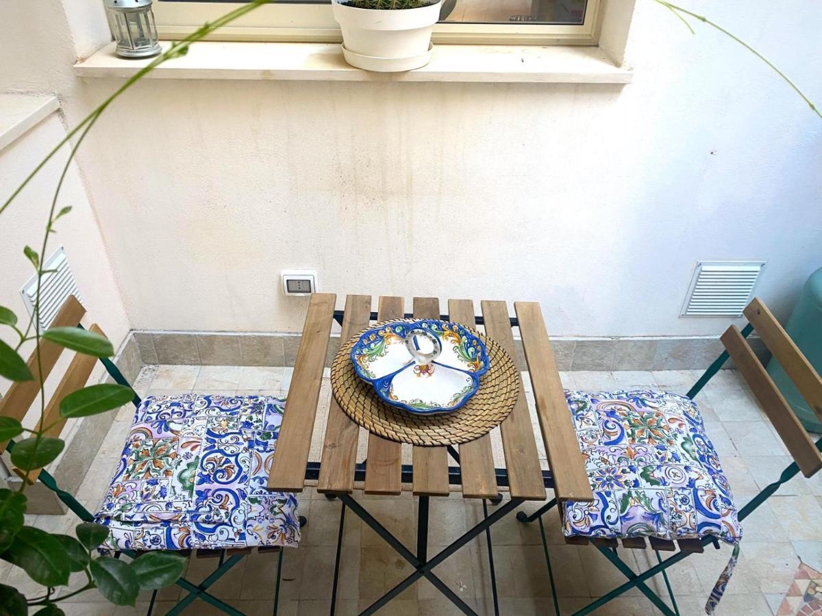 Apartment Alfonzetti-5 Min Walk To Central Train And Bus Station Catane Extérieur photo
